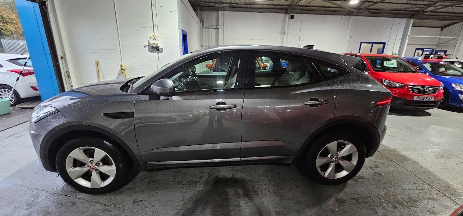 Used Jaguar E-Pace 2018 for sale - 76377276: Photo 8