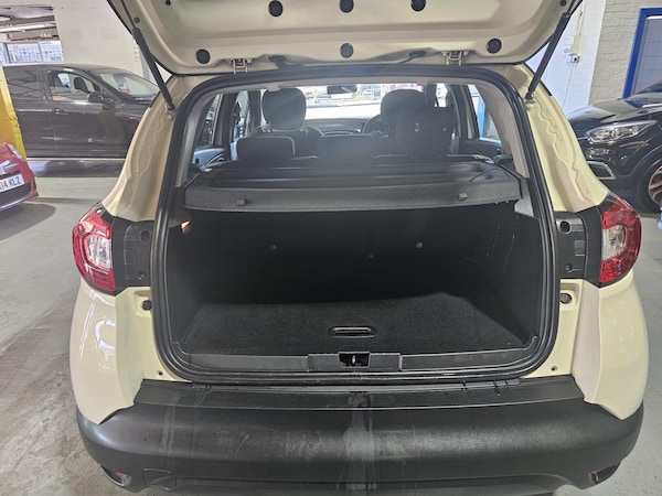 Used Renault Captur 2014 for sale - 76306247: Photo 22