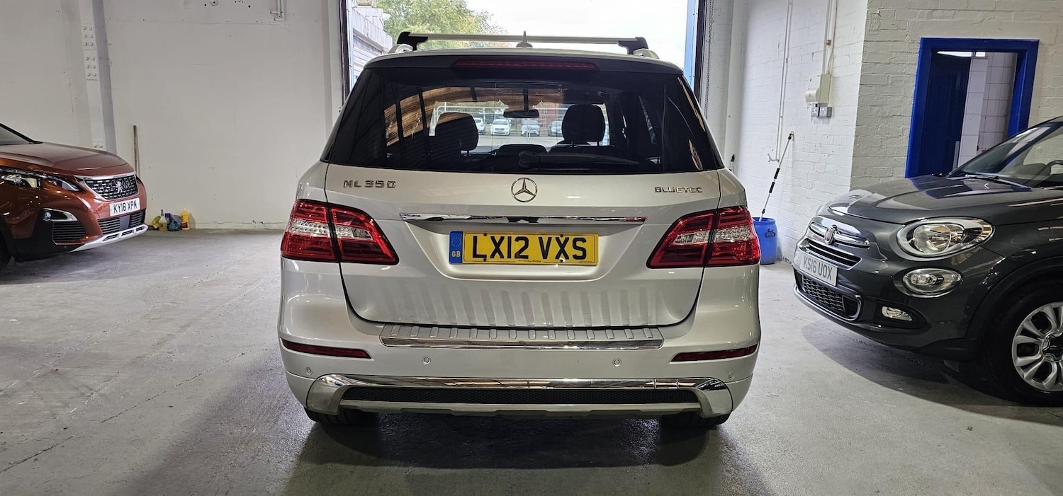 Used Mercedes-Benz M Class 2012 for sale - 76349231: Photo 10