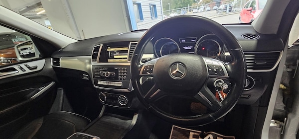 Used Mercedes-Benz M Class 2012 for sale - 76349231: Photo 19