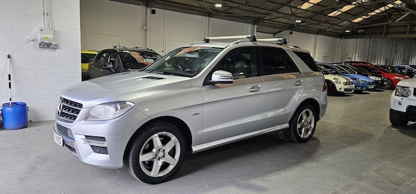 Used Mercedes-Benz M Class 2012 for sale - 76349231: Photo 7