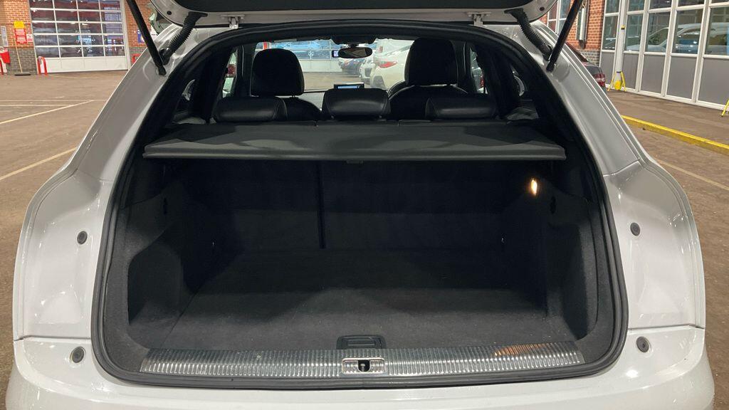 Used Audi Q3 2012 for sale - 76952904: Photo 7