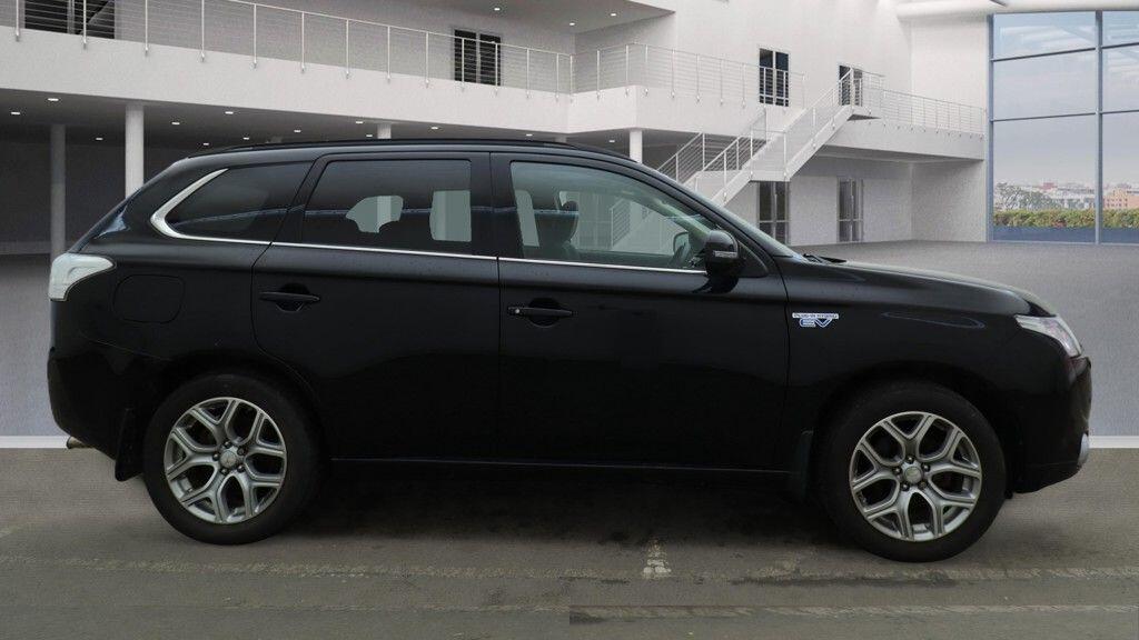 Used Mitsubishi Outlander 2014 for sale - 77332027: Photo 11