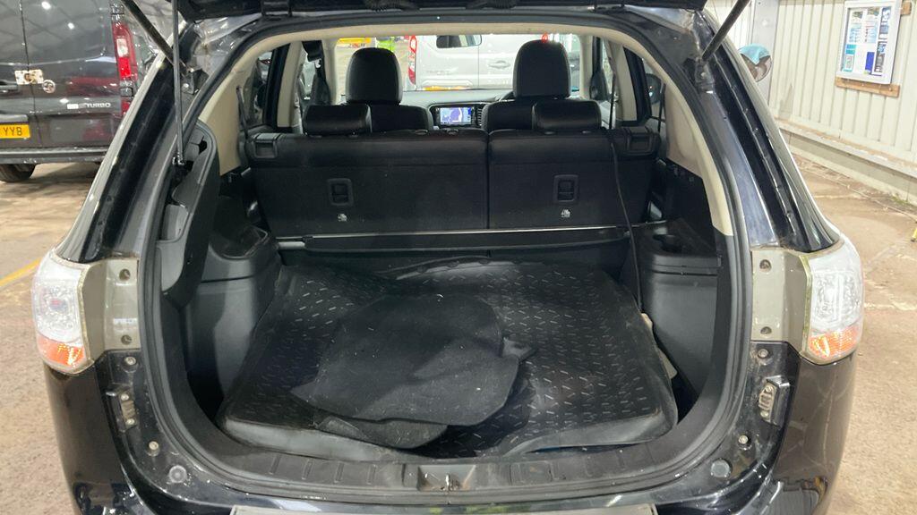 Used Mitsubishi Outlander 2014 for sale - 77332027: Photo 13