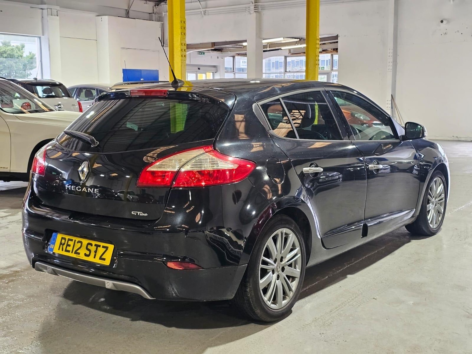 Used Renault Megane 2012 for sale - 76688851: Photo 10