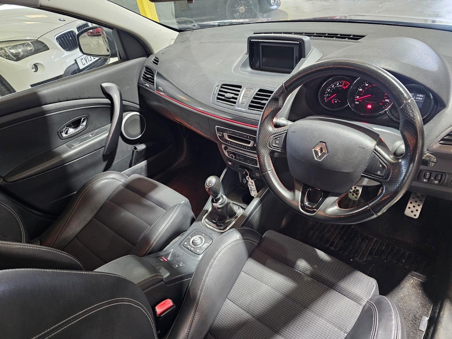 Used Renault Megane 2012 for sale - 76688851: Photo 15