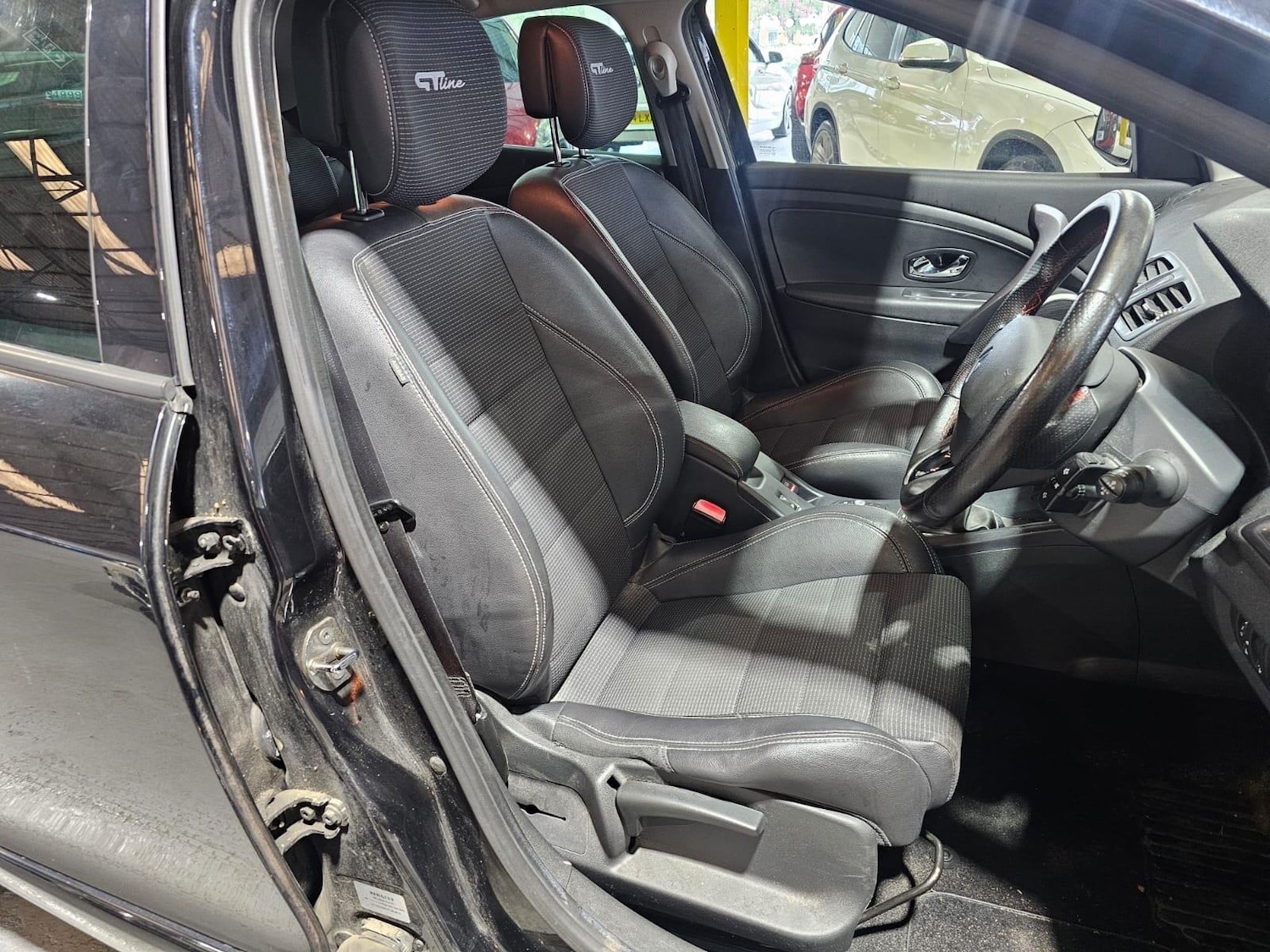 Used Renault Megane 2012 for sale - 76688851: Photo 19