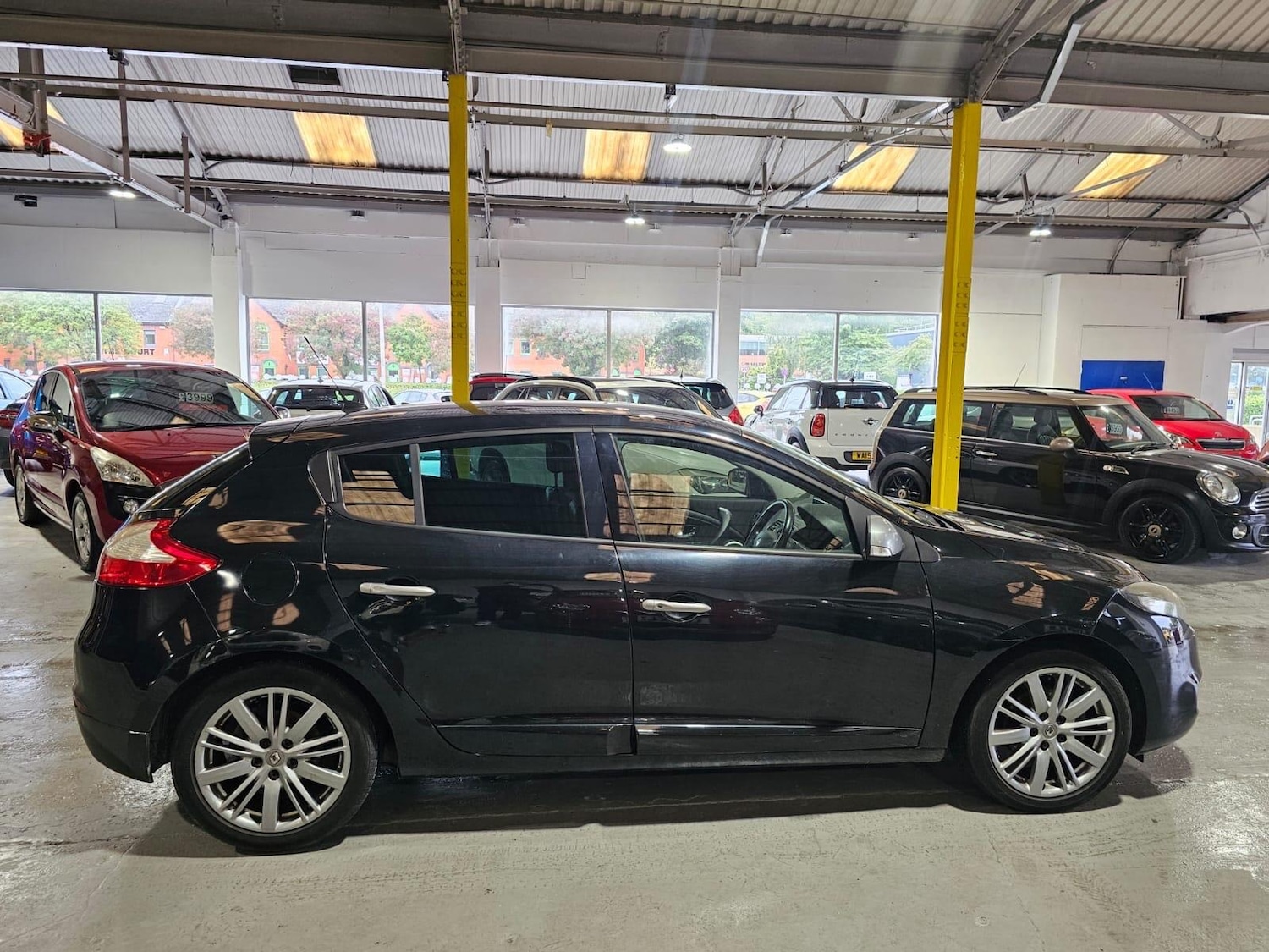 Used Renault Megane 2012 for sale - 76688851: Photo 6