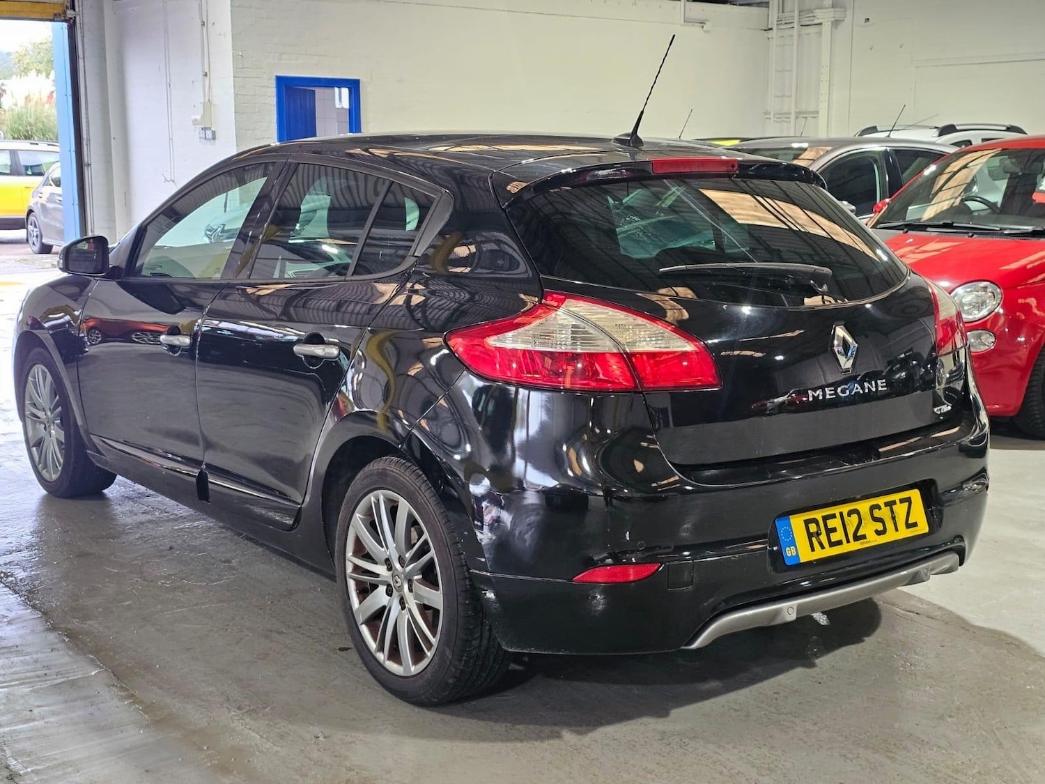 Used Renault Megane 2012 for sale - 76688851: Photo 8