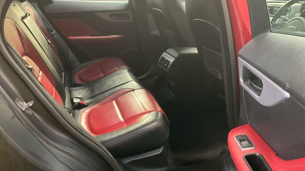 Used Jaguar F-Pace for sale - 76727398: Photo 8