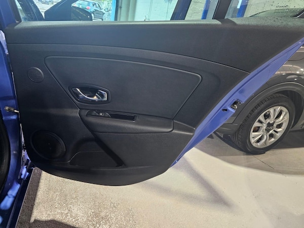 Used Renault Megane 2014 for sale - 76259028: Photo 15
