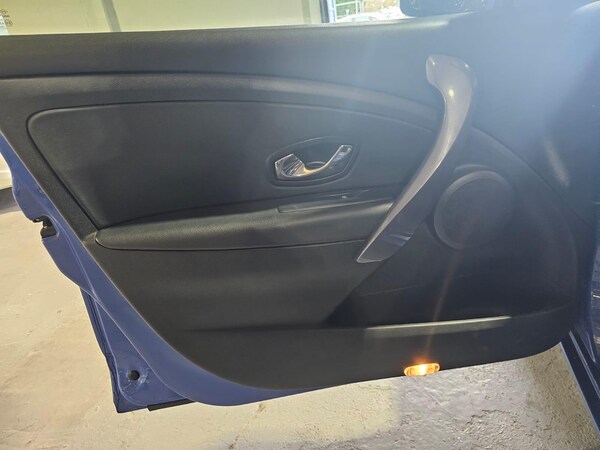 Used Renault Megane 2014 for sale - 76259028: Photo 21