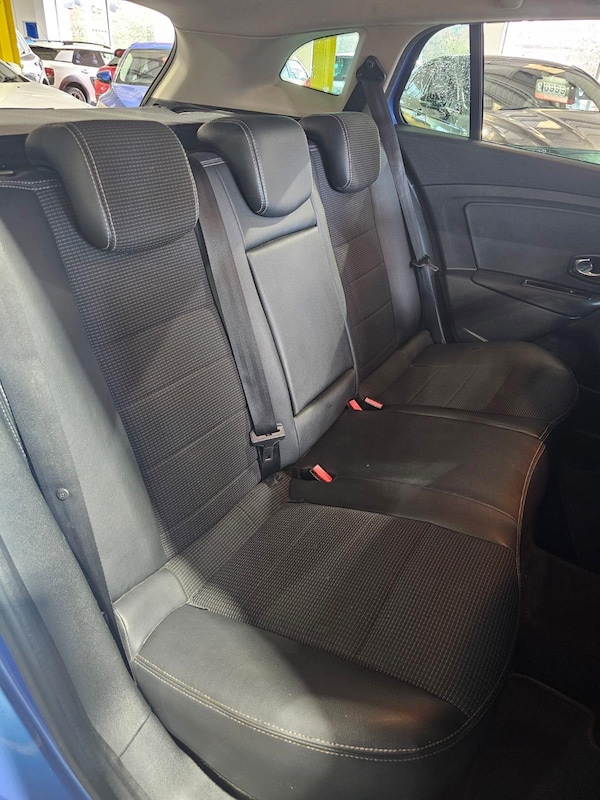 Used Renault Megane 2014 for sale - 76259028: Photo 26