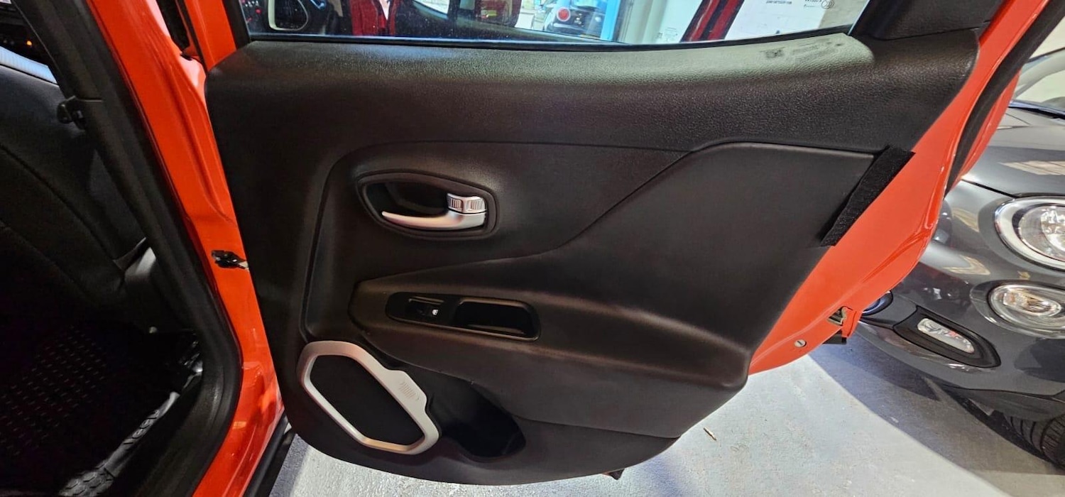 Used Jeep Renegade 2015 for sale - 76992120: Photo 22