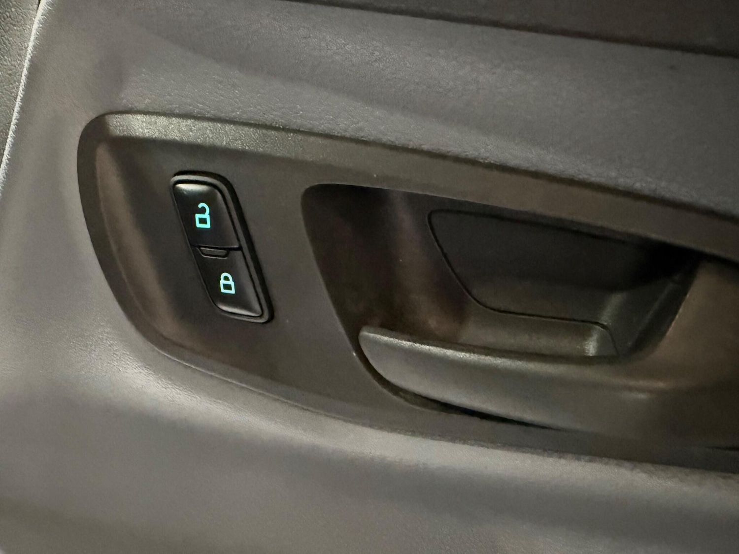 Used Ford Transit Custom 2017 for sale - 76499838: Photo 16