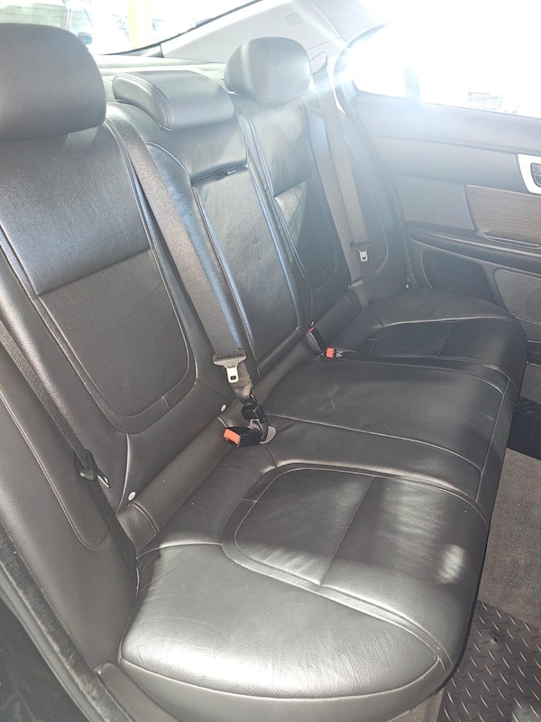 Used Jaguar XF 2013 for sale - 76179752: Photo 17