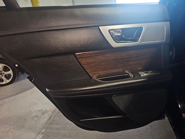 Used Jaguar XF 2013 for sale - 76179752: Photo 24