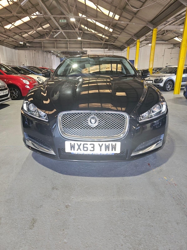 Used Jaguar XF 2013 for sale - 76179752: Photo 2