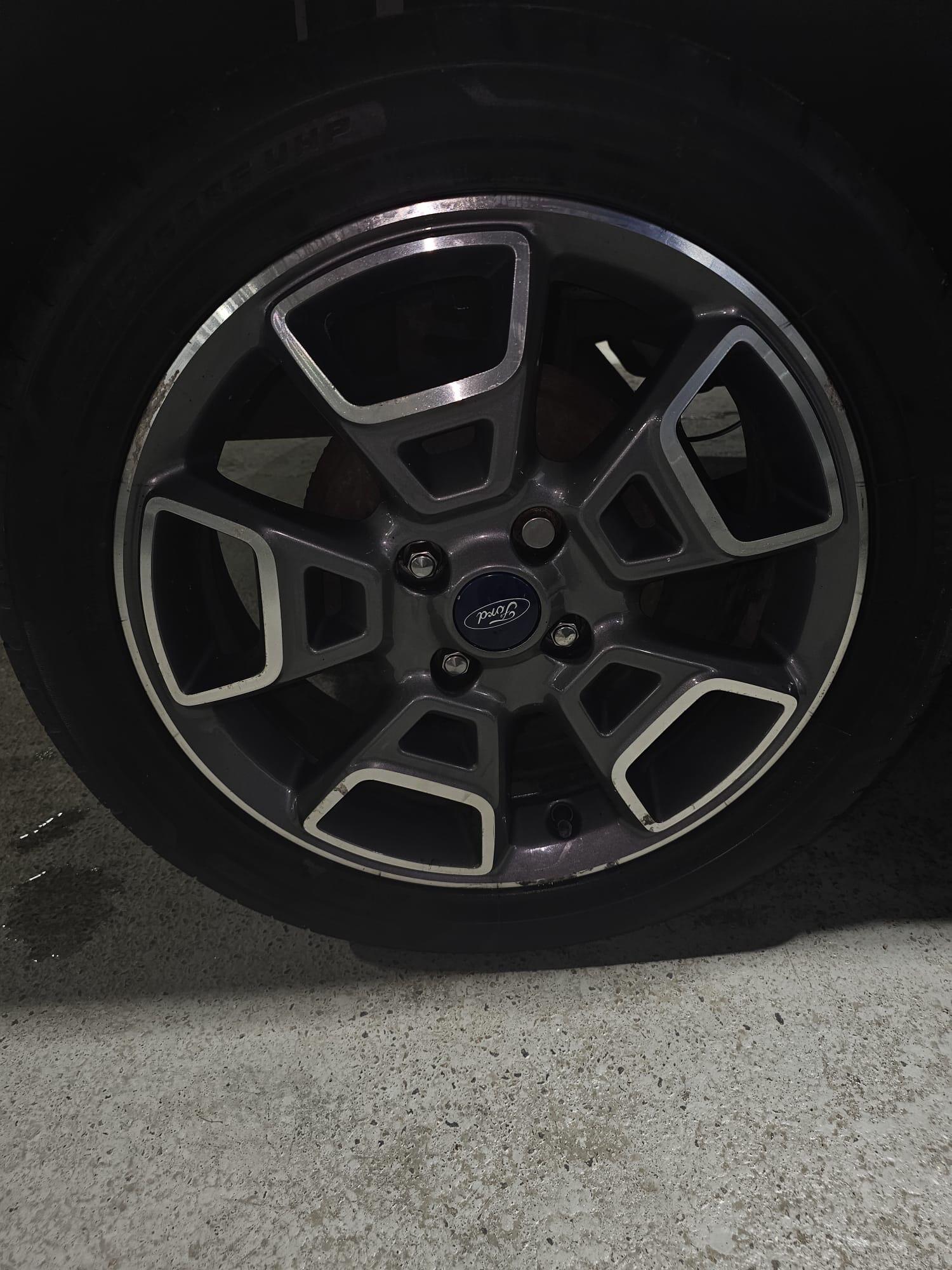 Used Ford Ecosport 2015 for sale - 76855708: Photo 21