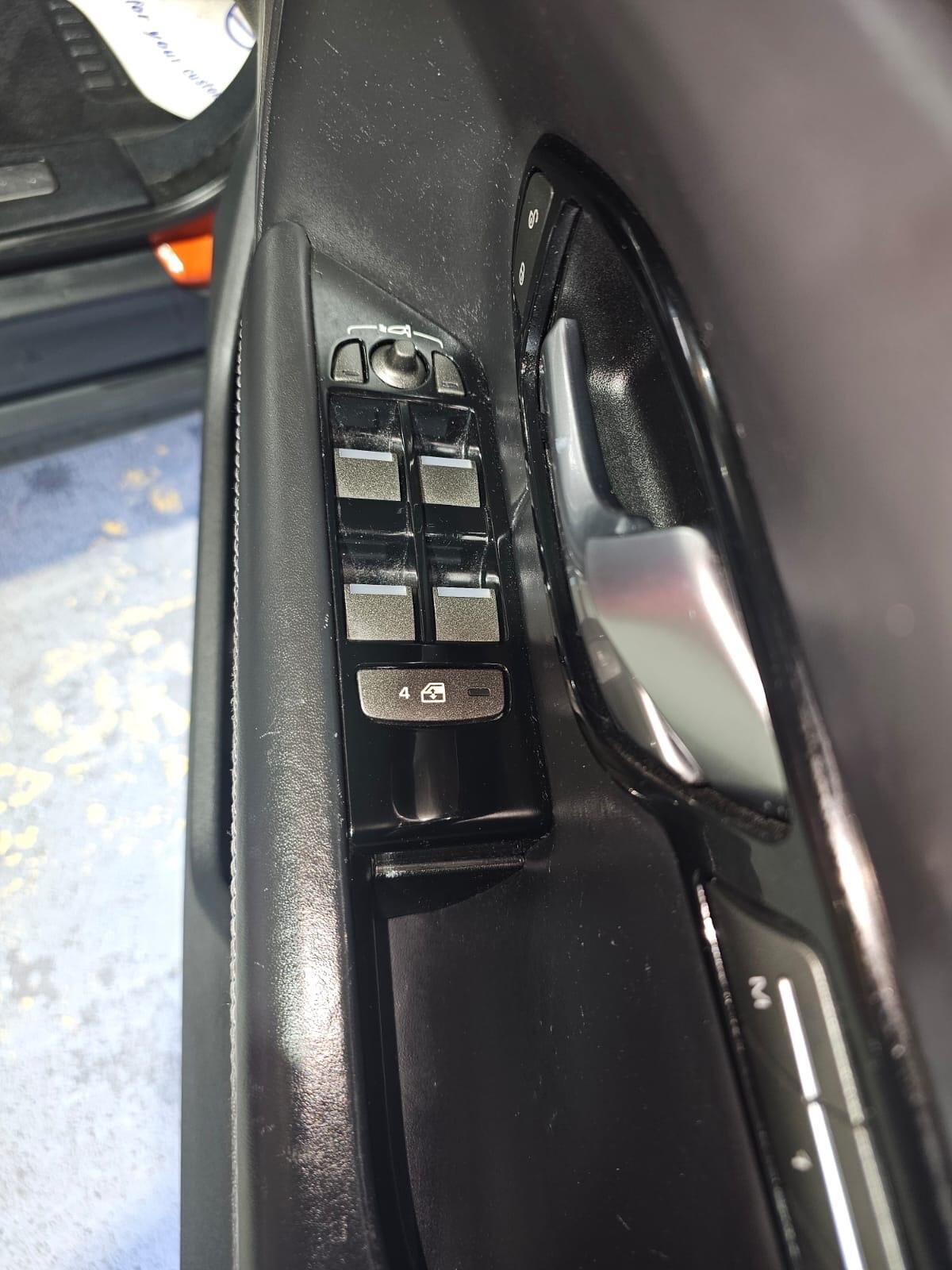 Used Land Rover Range Rover Evoque 2017 for sale - 77060378: Photo 20