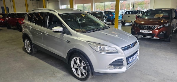 Used Ford Kuga 2015 for sale - 76259656: Photo 1