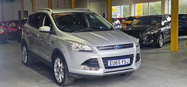 Used Ford Kuga 2015 for sale - 76259656: Photo 2