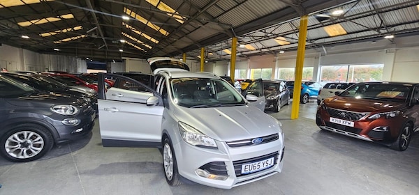 Used Ford Kuga 2015 for sale - 76259656: Photo 3
