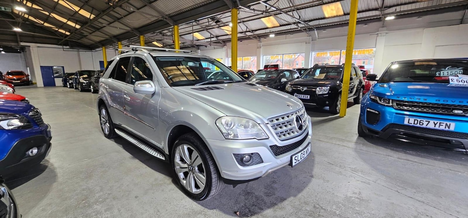 Used Mercedes-Benz M Class 2009 for sale - 76441230: Photo 1