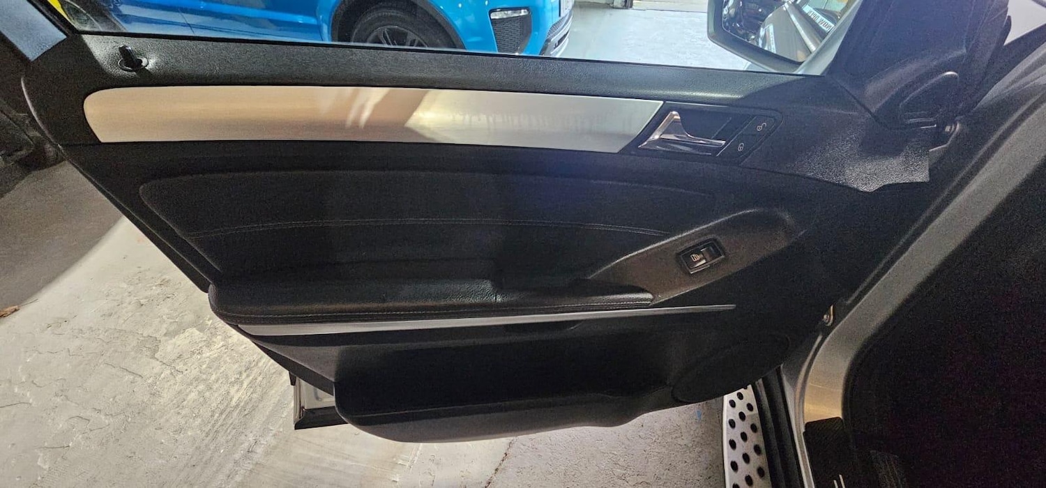 Used Mercedes-Benz M Class 2009 for sale - 76441230: Photo 21