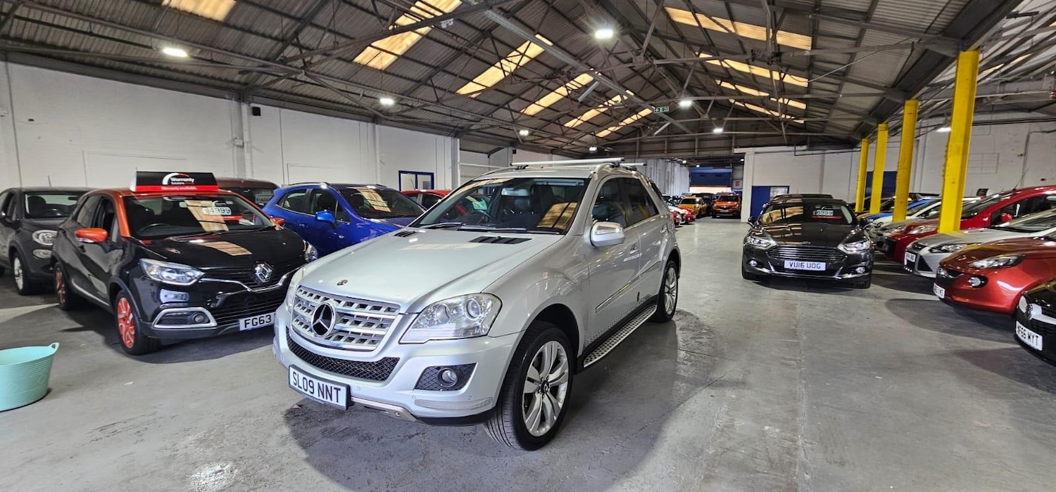 Used Mercedes-Benz M Class 2009 for sale - 76441230: Photo 6