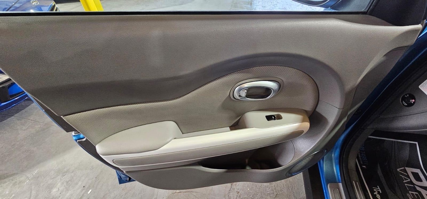 Used Kia Soul 2015 for sale - 76024596: Photo 25