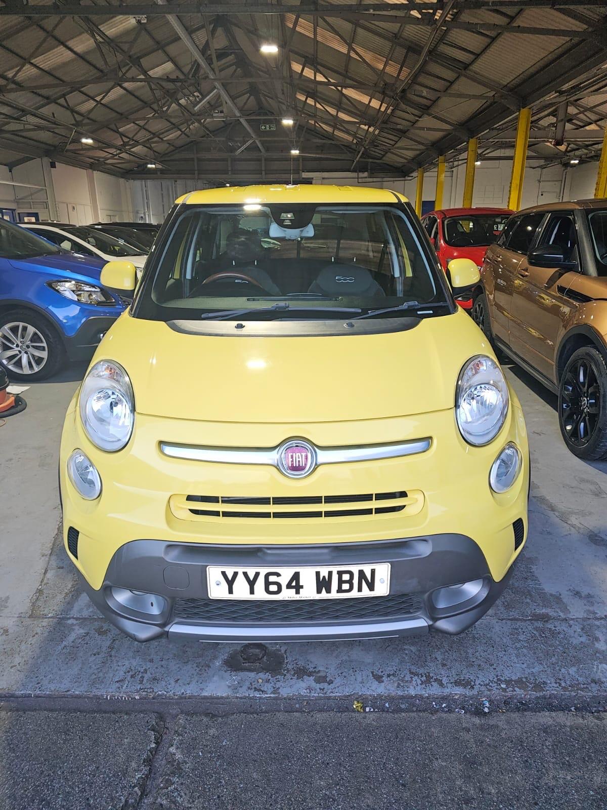 Used Fiat 500L 2015 for sale - 76856017: Photo 2