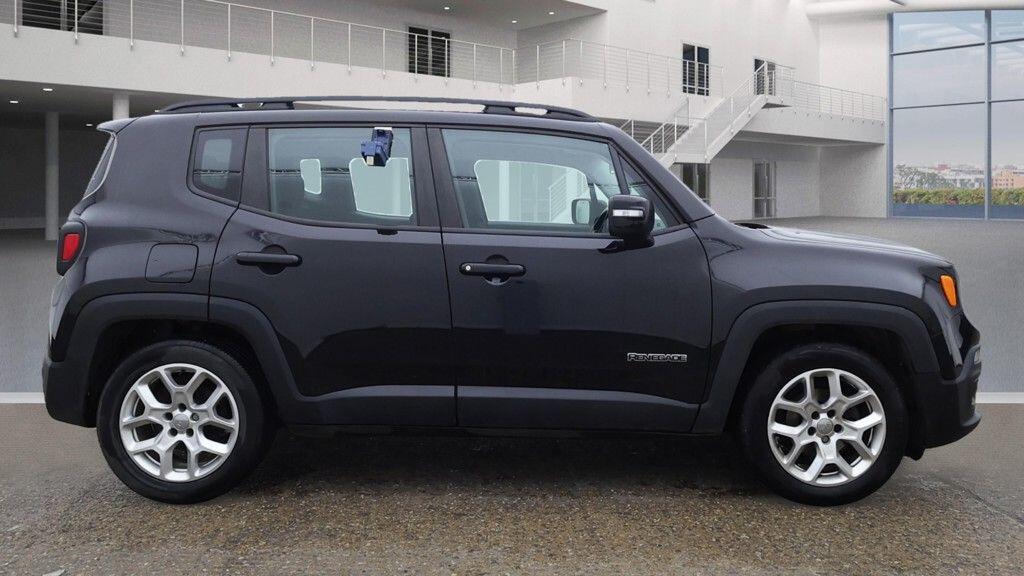 Used Jeep Renegade 2015 for sale - 76771903: Photo 5
