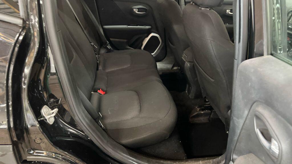 Used Jeep Renegade 2015 for sale - 76771903: Photo 8