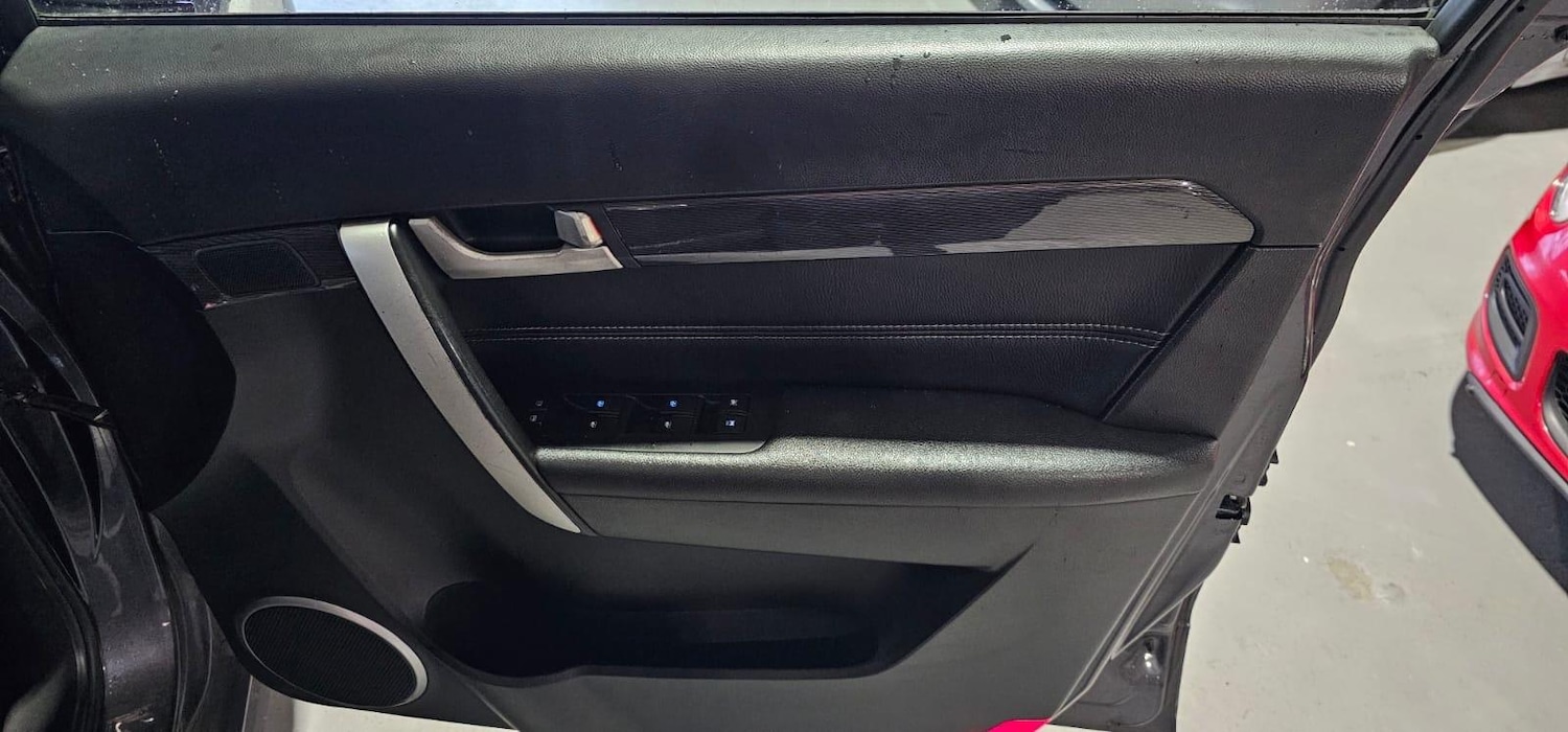 Used Chevrolet Captiva 2014 for sale - 76284337: Photo 15