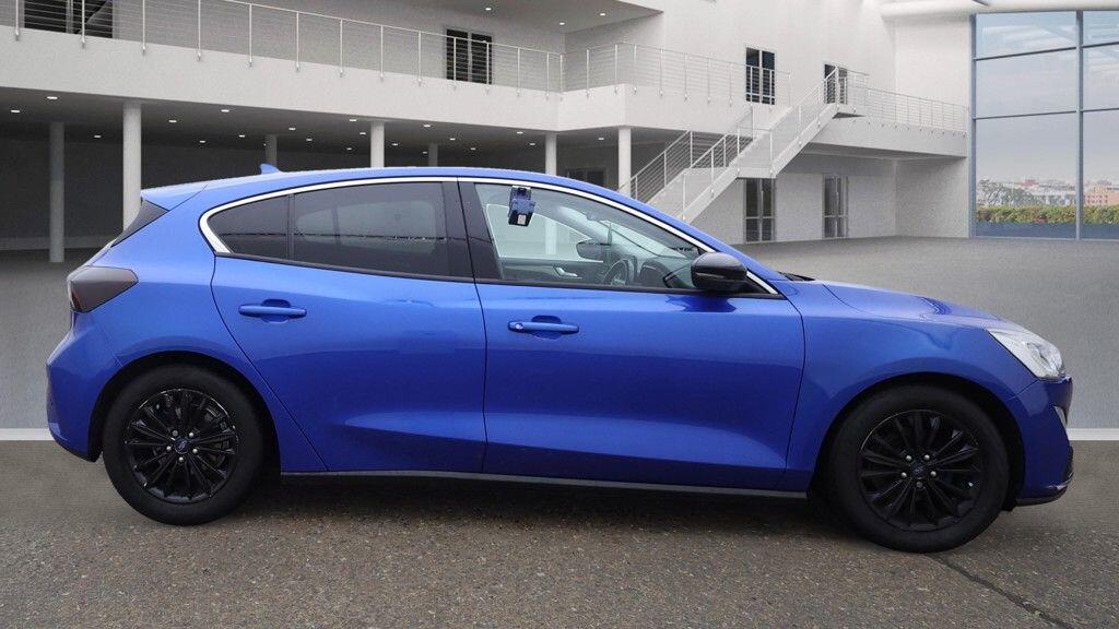 Used Ford Focus 2018 for sale - 76424547: Photo 5