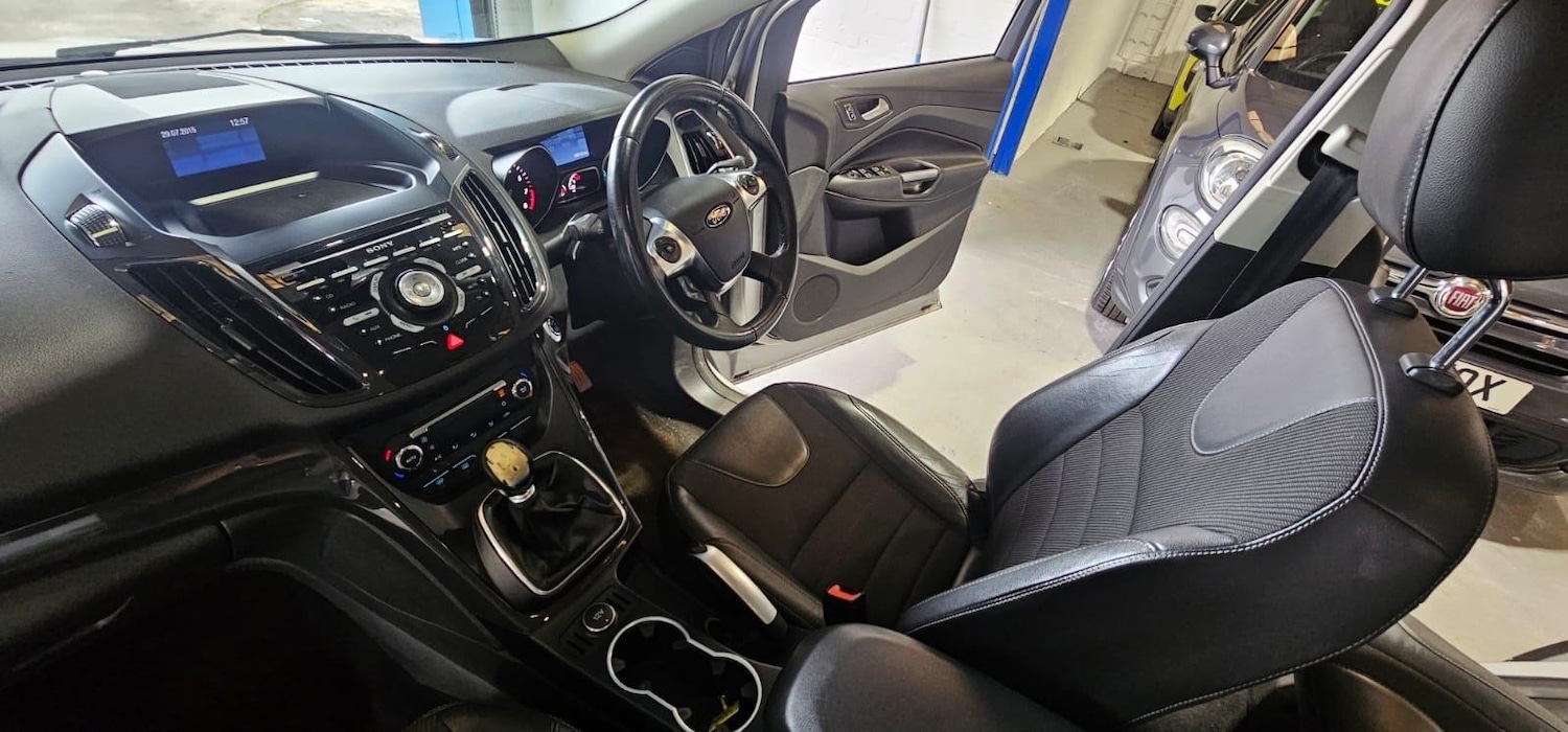 Used Ford Kuga 2015 for sale - 76990124: Photo 13