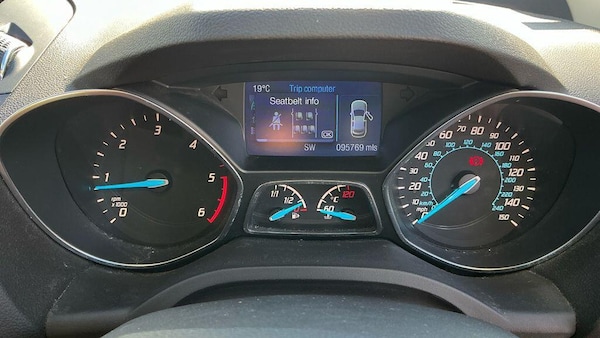 Used Ford Kuga 2014 for sale - 76349531: Photo 10