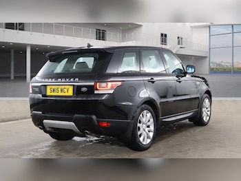 Used Land Rover Range Rover Sport 2015 for sale - 77320564: Photo
