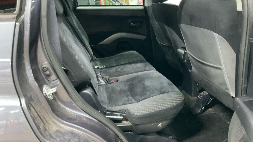 Used Mitsubishi Outlander 2012 for sale - 76772246: Photo 8