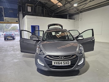 Used Hyundai i30 2014 for sale - 75977215: Photo