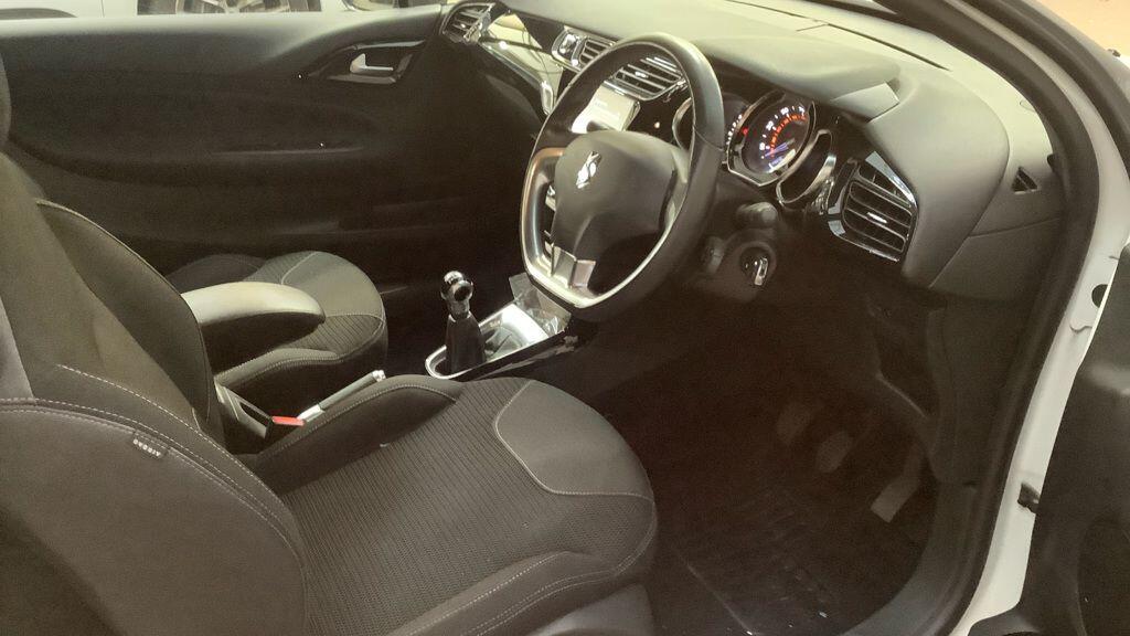 Used DS Automobiles DS 3 2018 for sale - 76370853: Photo 9