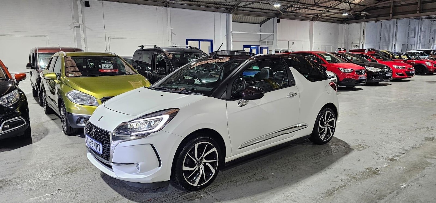 Used DS Automobiles DS 3 Cabrio 2016 for sale - 76440854: Photo 11