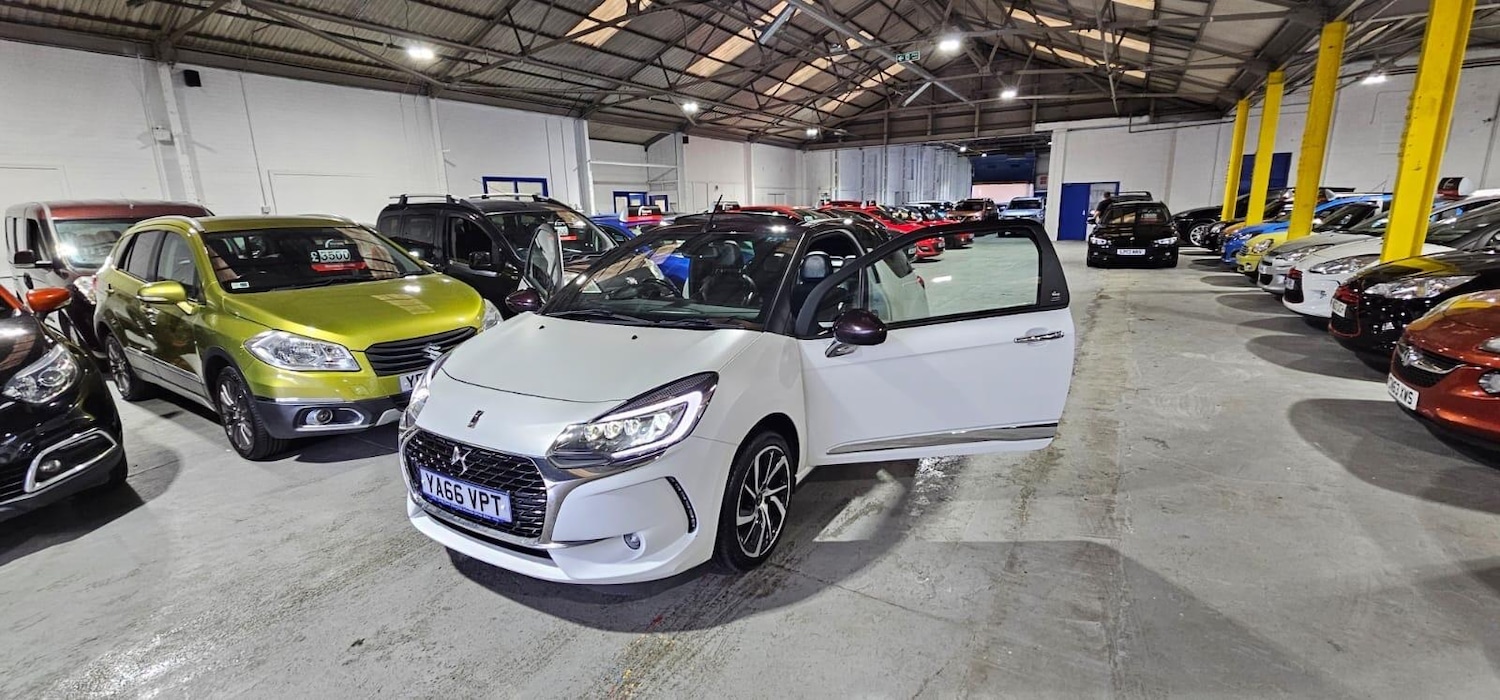 Used DS Automobiles DS 3 Cabrio 2016 for sale - 76440854: Photo 12