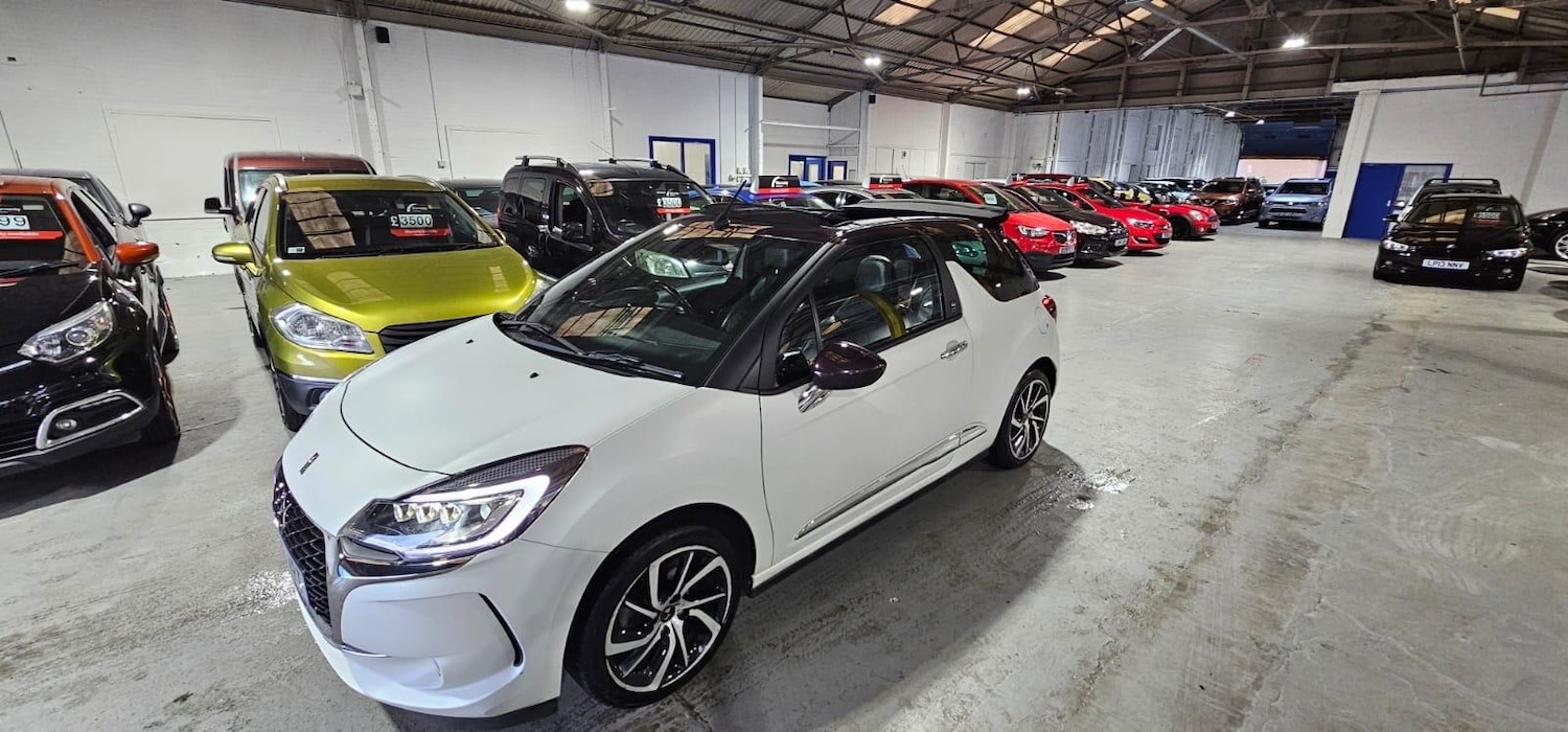 Used DS Automobiles DS 3 Cabrio 2016 for sale - 76440854: Photo 9