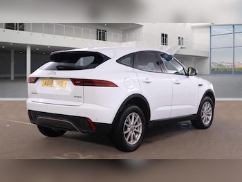 Used Jaguar E-Pace 2018 for sale - 76666645: Photo