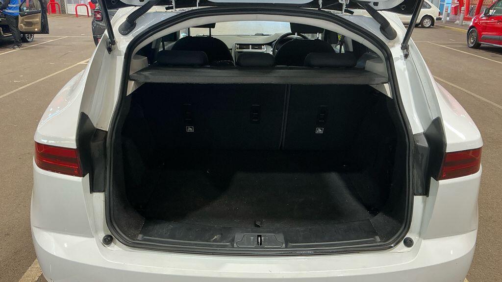 Used Jaguar E-Pace 2018 for sale - 76666645: Photo 7