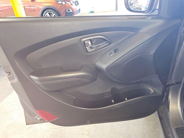 Used Hyundai Ix35 2012 for sale - 76024473: Photo 11