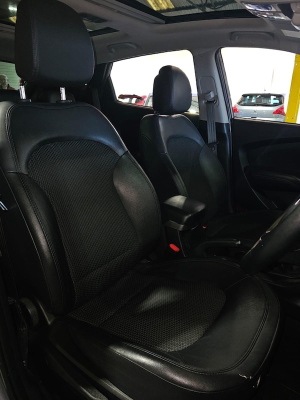 Used Hyundai Ix35 2012 for sale - 76024473: Photo 16