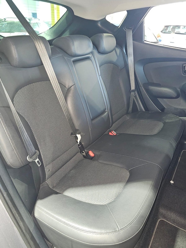 Used Hyundai Ix35 2012 for sale - 76024473: Photo 19